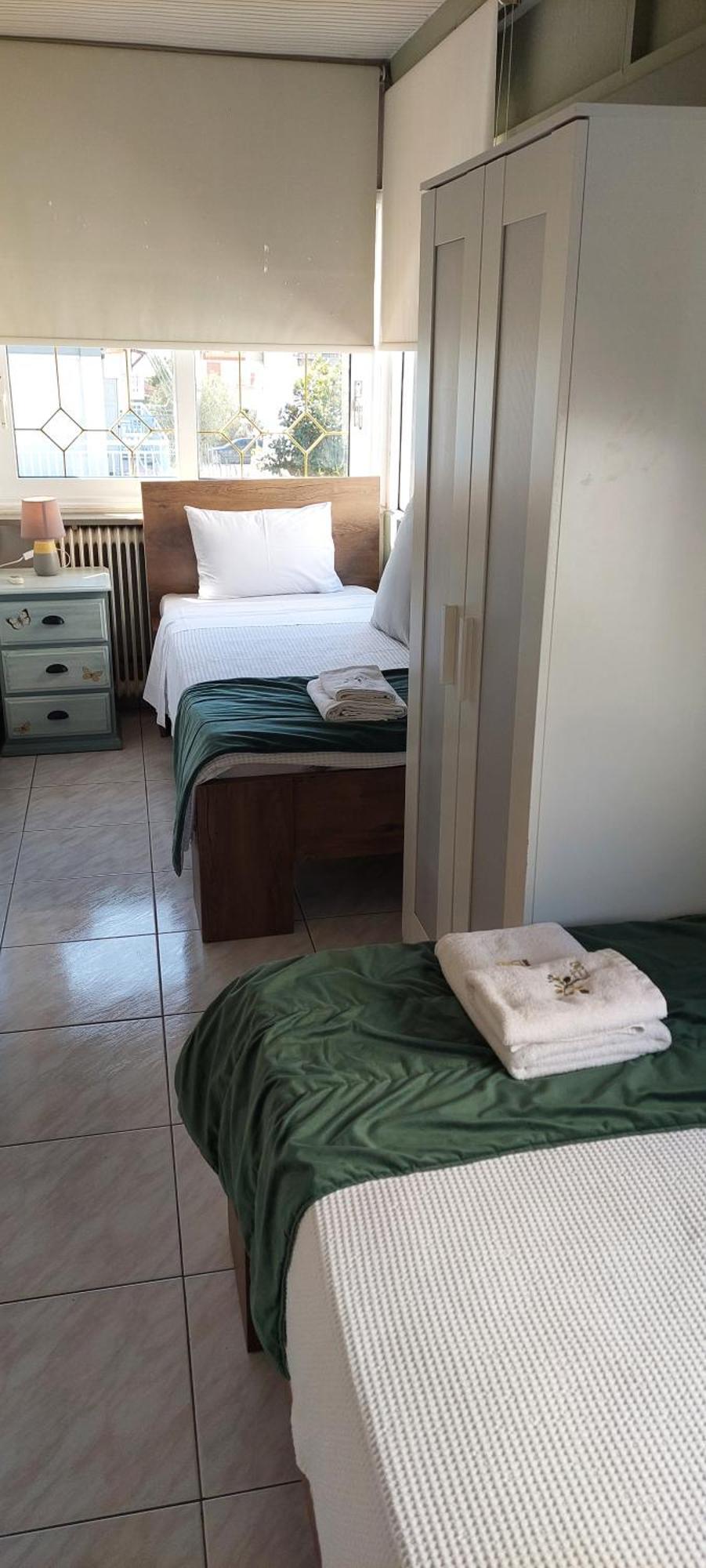 Family-Elia Apartamento Paralia Dionysiou Exterior foto