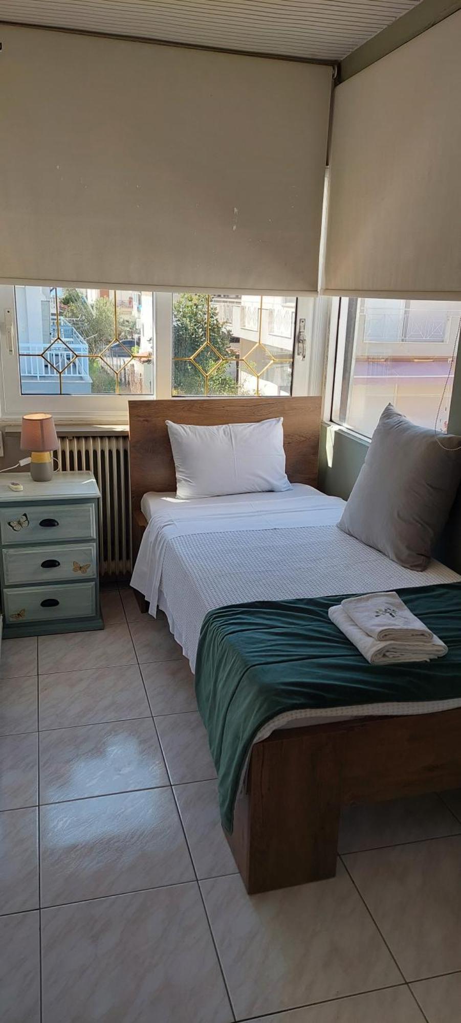 Family-Elia Apartamento Paralia Dionysiou Exterior foto