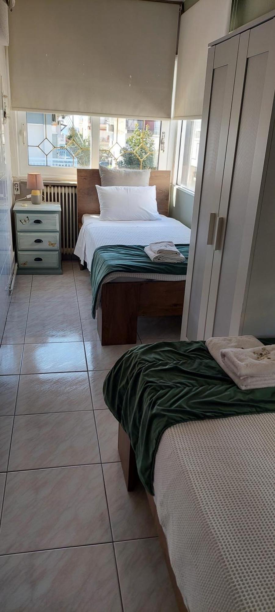 Family-Elia Apartamento Paralia Dionysiou Exterior foto