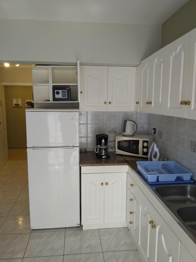 Family-Elia Apartamento Paralia Dionysiou Exterior foto
